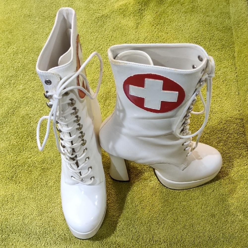 Pleaser Women's White Nurse Heels